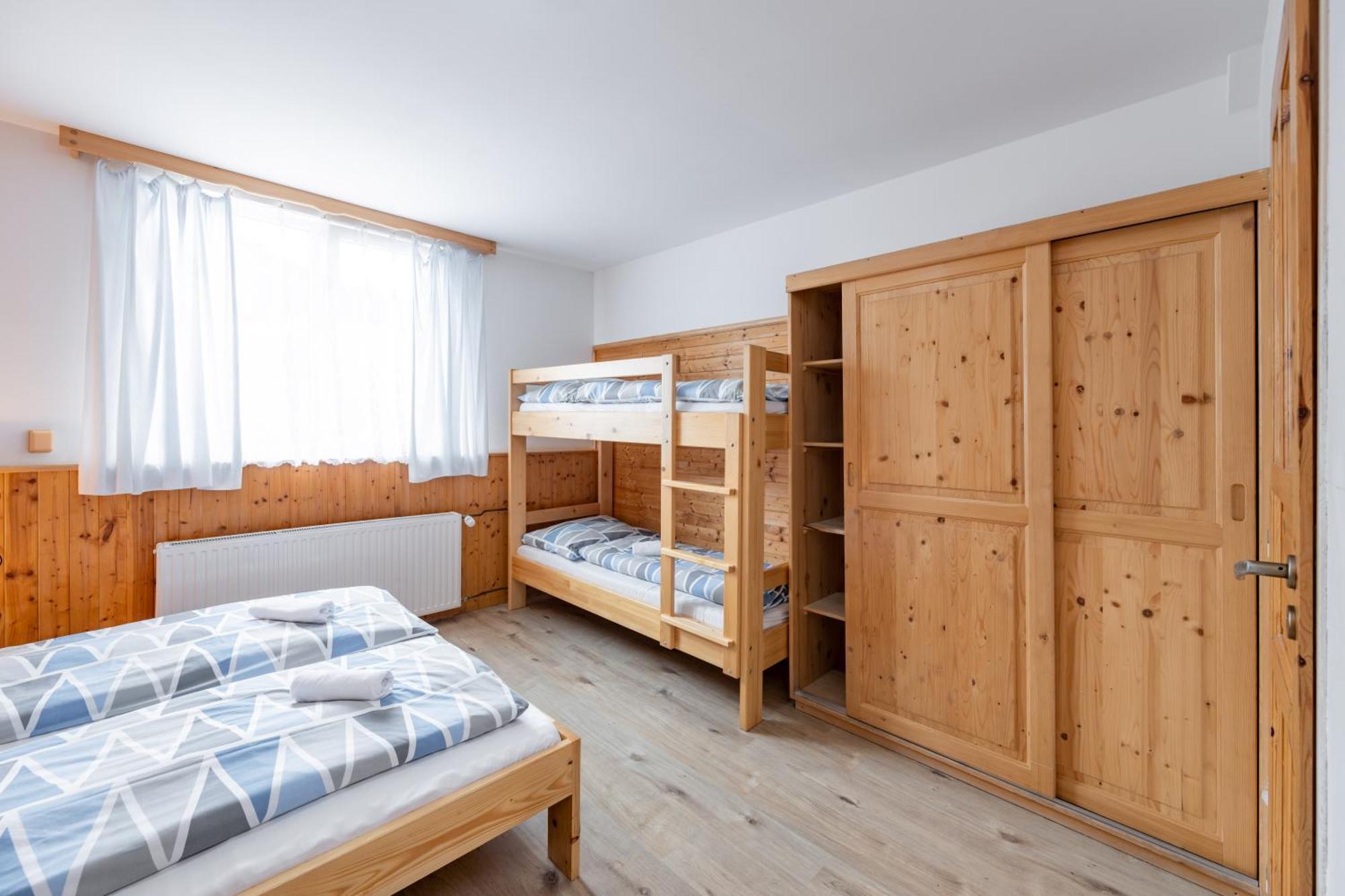 Horsky Hotel Kycerka Velké Karlovice Kültér fotó