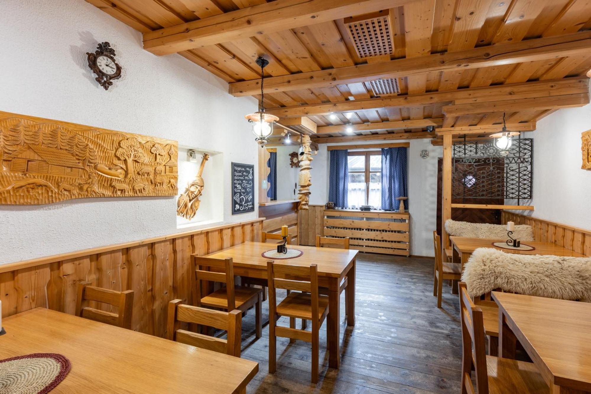 Horsky Hotel Kycerka Velké Karlovice Kültér fotó