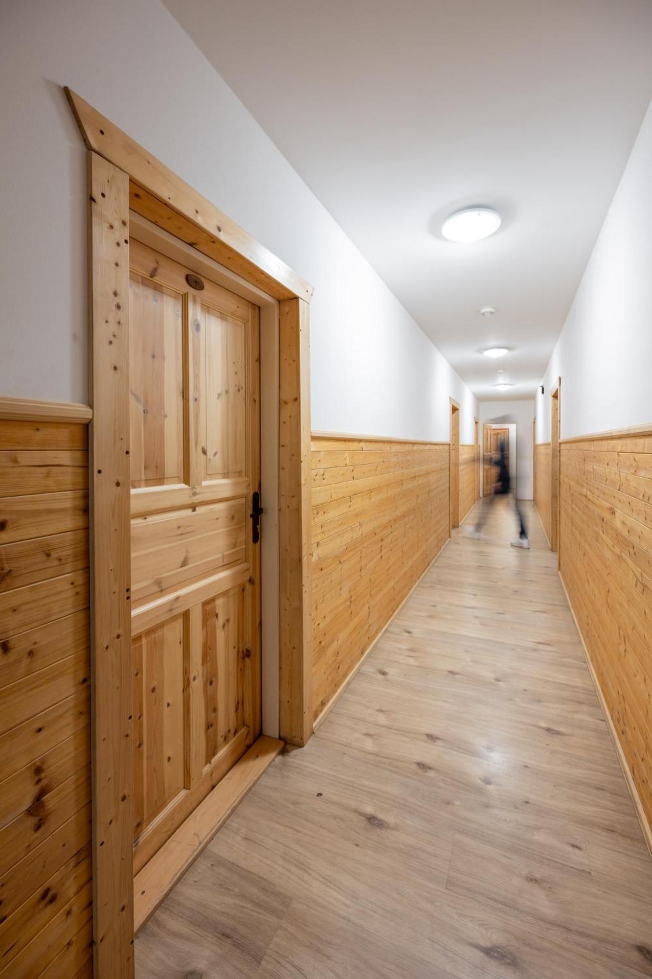 Horsky Hotel Kycerka Velké Karlovice Kültér fotó