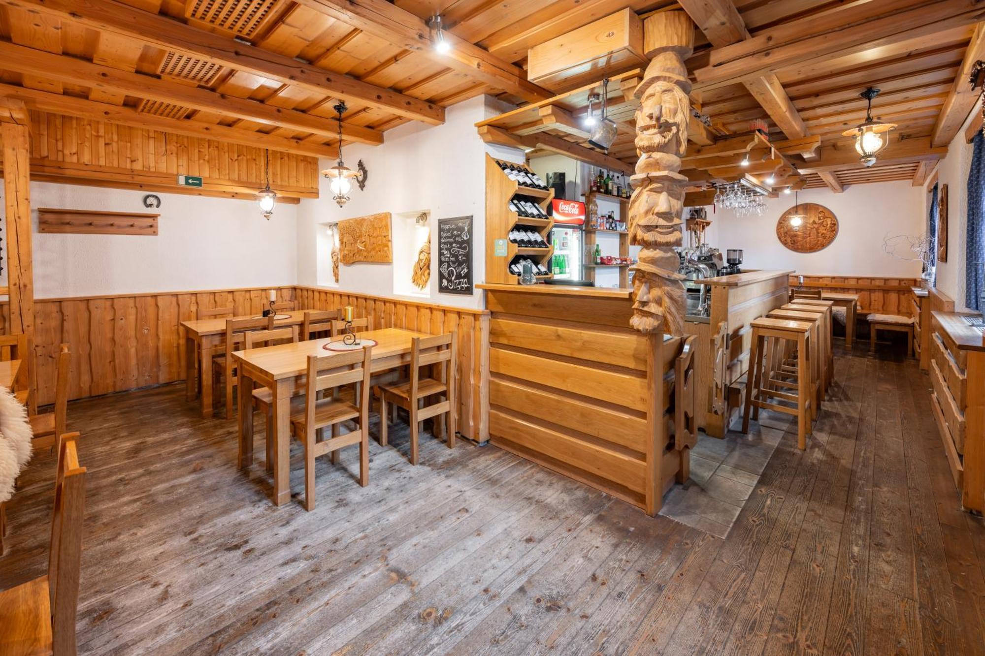 Horsky Hotel Kycerka Velké Karlovice Kültér fotó
